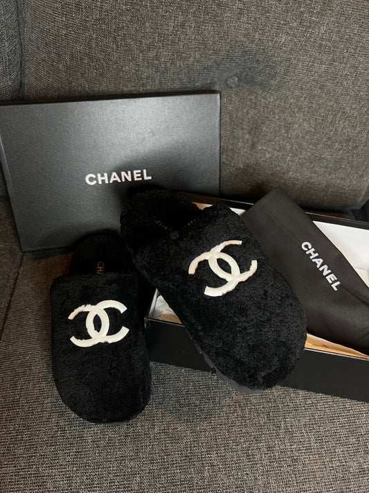 Чехли Chanel